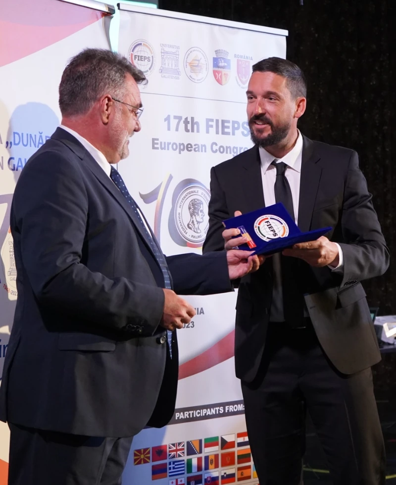 Dr Dario Novak and Professor Gheorghe Balint at the FIEPS European Congress in Romania 2023